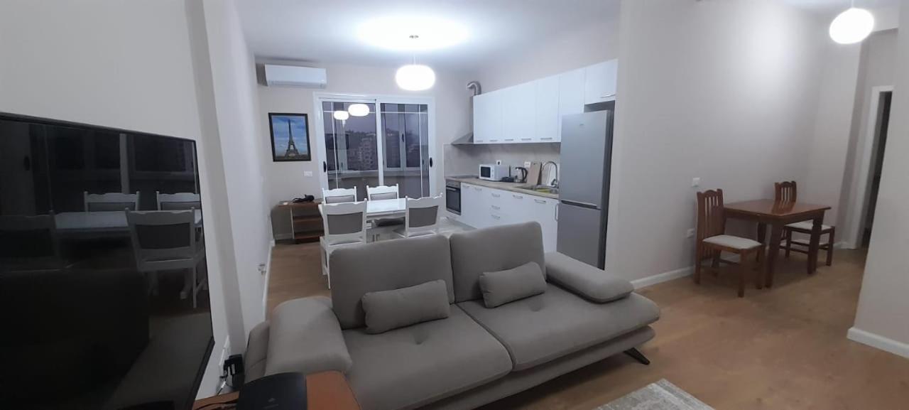 Odri Apartment Влёра Экстерьер фото